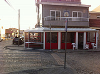 Cafe Churrasqueira Nossa Senhora Do Mar inside