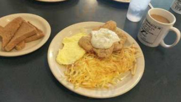 D K's Gretna Cafe food