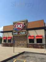 Dairy Queen Grill Chill outside