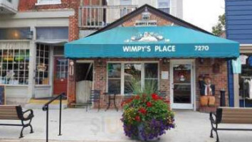 Wimpy's Place outside