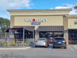 Schlotzsky's inside