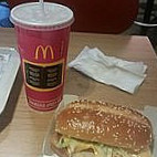 Mc Donald's Paris Sud food