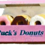 Puck's Donuts Cibo