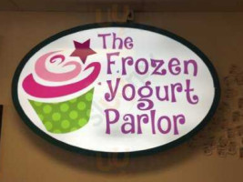 The Frozen Yogurt Parlor food