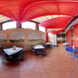 Vito San Luca À l'intérieur
