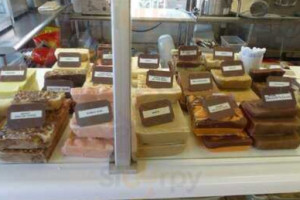 Grandma's Frontier Fudge Factory food