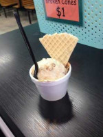 Half Pint Creamery New Oxford food