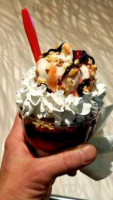 Dairy Queen (treat) food