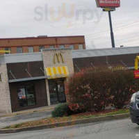 Mcdonald's outside