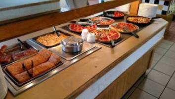 Pizza Hut food