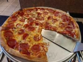 New York Pizzeria food