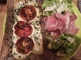 La Creperie des Halles food