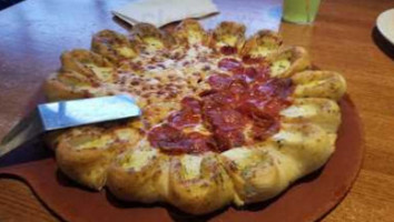 Pizza Hut food