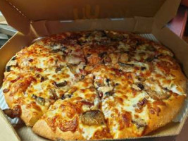 Pizza Hut food