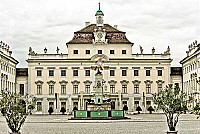 Cafe Schloßwache outside