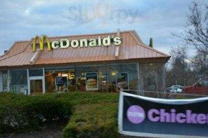 Mcdonald's outside