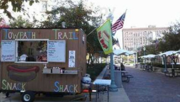 Towpath Trail Snack Shack inside