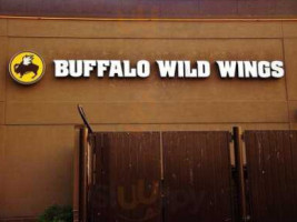 Buffalo Wild Wings food