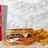 Hardee's Cibo