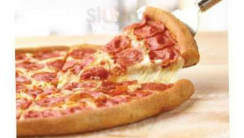 Pizza Hut food