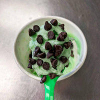 Toppings Frozen Yogurt food