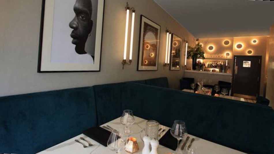 restaurant image