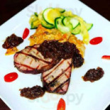 E's Hideaway Cibo