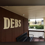 Deb's Dentro