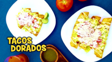 Los Doraditos Del Sahuaro food