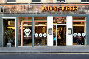 Bath St. Burger outside