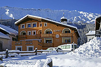 Hotel Landgasthof Staila outside