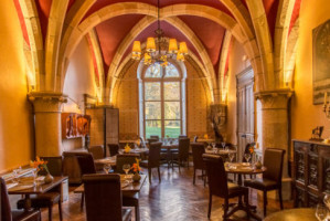 Le Bistrot Des Moines Abbaye De La Bussière food