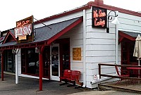 Billy Sims BBQ inside