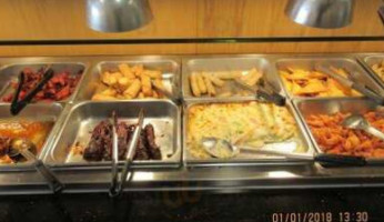 Empire Buffet food