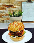 Pura Vida Gourmet Burger food