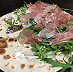 Piadineria La Lova food