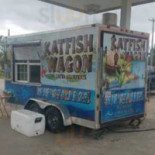 Collin's Katfish Wagon Esterno