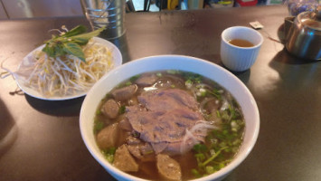 Pho Yo Vietnamese Cuisine food