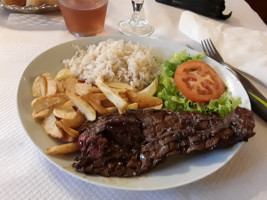 Le Bistrot Des Deux Ponts food