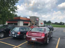 Dairy Queen outside