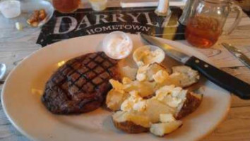 Darrylz Hometown Grill food