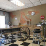 Chuckwagon Dentro