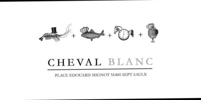 Le Cheval Blanc inside