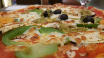 Pizzeria Volpone food