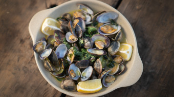 Aroeira Beach food