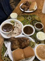 Old Clinton -b-que food