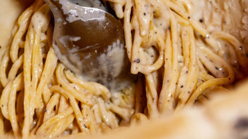 Sapori Dal Mondo food