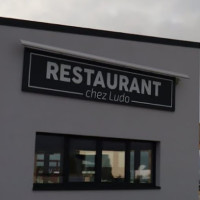 Chez Ludo food