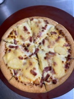 Pizza Hut food