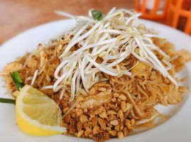 Sumbaijai Thai Esan food